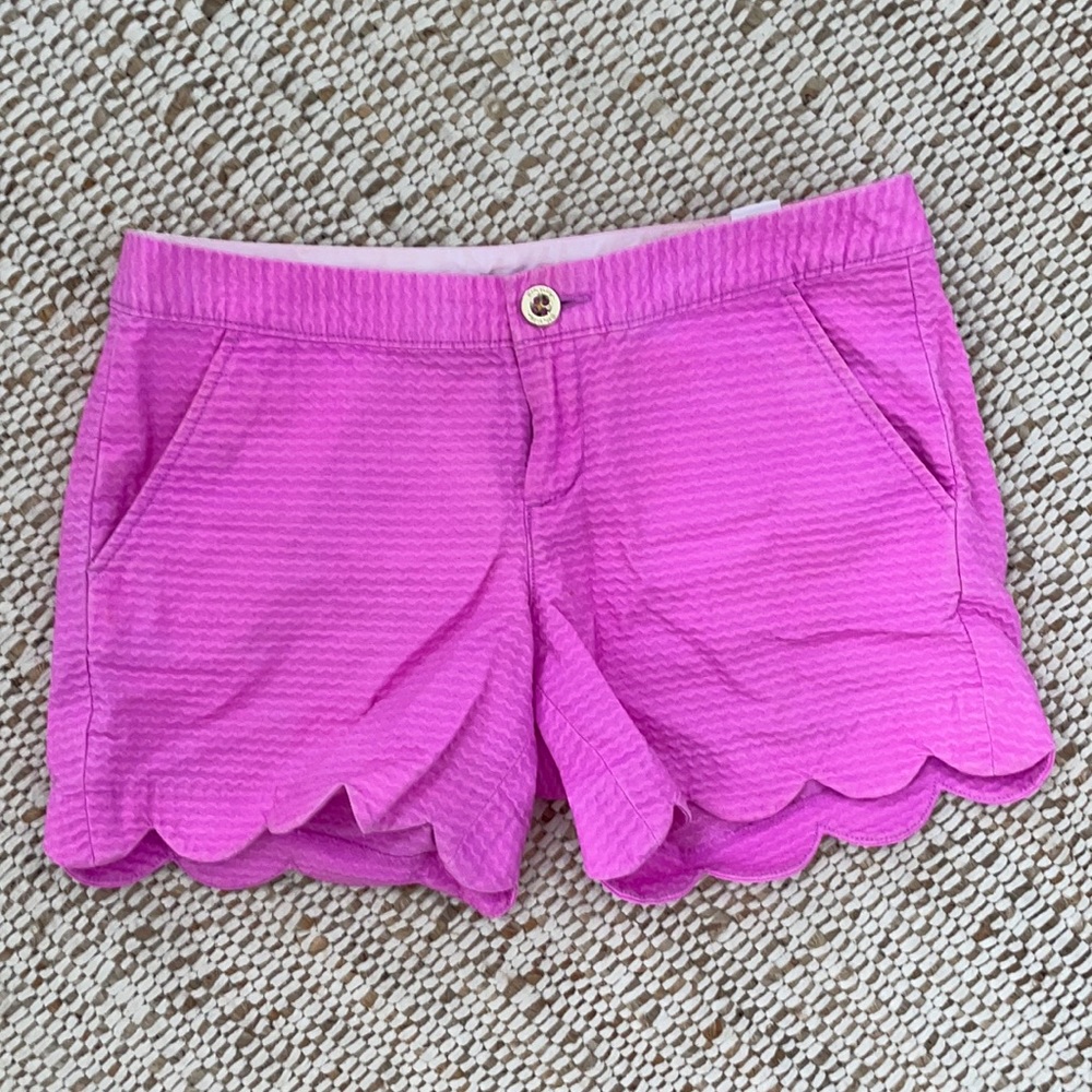 Lilly Pulitzer Scalloped Shorts